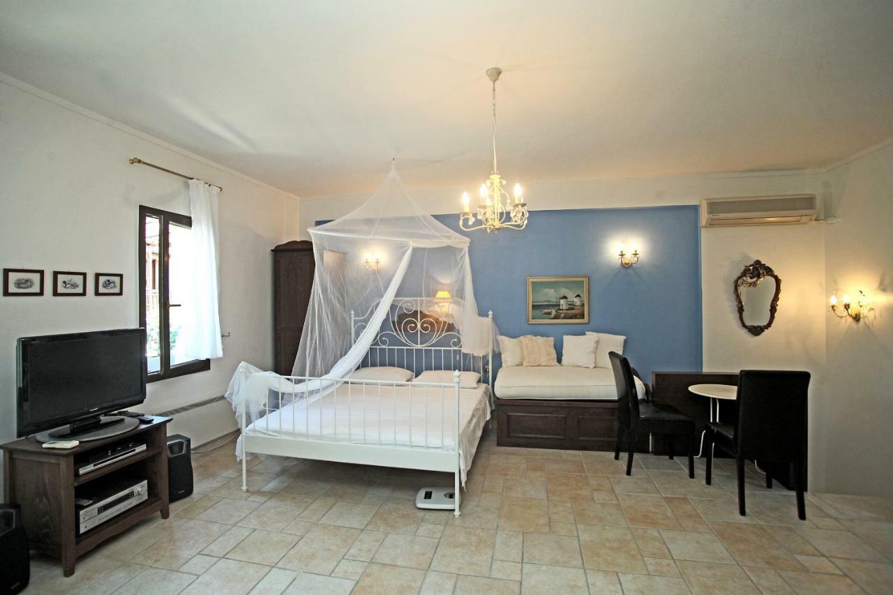 Beautiful Studio in traditional Afytos Halkidiki-UVC sterilized Esterno foto